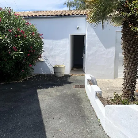 Sur - Maison De Plain-pied - Confort Et Ambiance Cocooning - Piscine Villa *