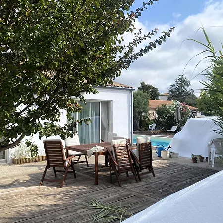 Villa Sur - Maison De Plain-pied - Confort Et Ambiance Cocooning - Piscine Vaux-sur-Mer