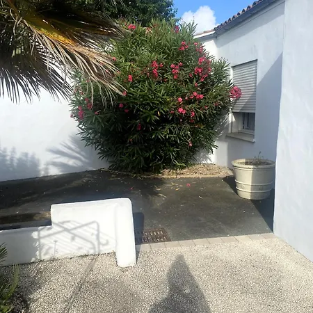 Villa Sur - Maison De Plain-pied - Confort Et Ambiance Cocooning - Piscine *