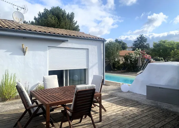 Sur - Maison De Plain-pied - Confort Et Ambiance Cocooning - Piscine Villa