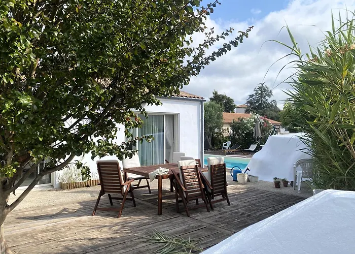 Villa Sur - Maison De Plain-pied - Confort Et Ambiance Cocooning - Piscine Vaux-sur-Mer